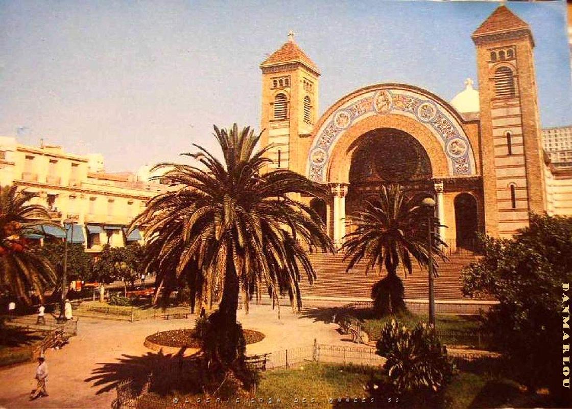 CA b- 032- Cathedrale .jpg